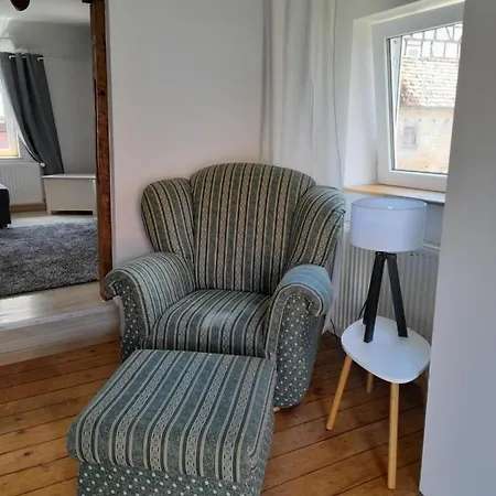 Einfache Monteurswohnung Am Ederseeradweg Mit 2 Schlafzimmern, Terrasse, Parkplatz - 1 Waldeck (Hessen)