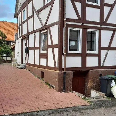 Monteurswohnung Nähe Korbach Mit 2 Schlafzimmern, Terrasse, Parkplatz - 1 Apartment Waldeck (Hessen)