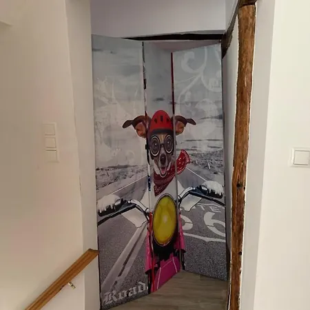 Einfache Monteurswohnung Am Ederseeradweg Mit 2 Schlafzimmern, Terrasse, Parkplatz - 1