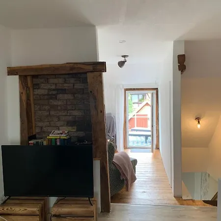 Einfache Monteurswohnung Am Ederseeradweg Mit 2 Schlafzimmern, Terrasse, Parkplatz - 1 Waldeck (Hessen)