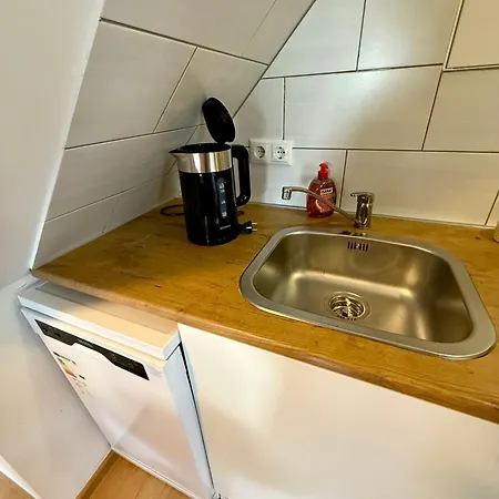 Ferienwohnung Im Fachwerkhaeuschen Naehe Edersee Mit 2 Schlafzimmern, Terrasse, Parkplatz - Wohnung 1 * 발트에크