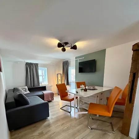 Ferienwohnung Im Fachwerkhaeuschen Naehe Edersee Mit 2 Schlafzimmern, Terrasse, Parkplatz - Wohnung 1 * 발트에크