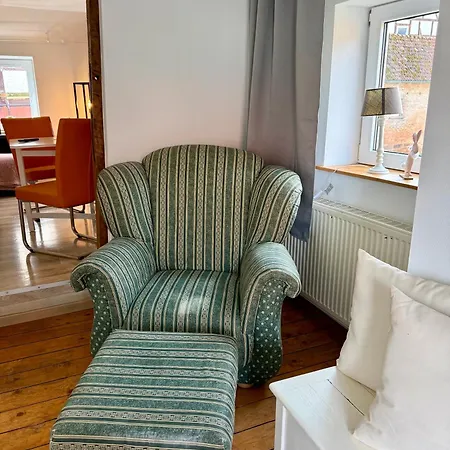 Apartment Monteurswohnung Nähe Korbach Mit 2 Schlafzimmern, Terrasse, Parkplatz - 1 *