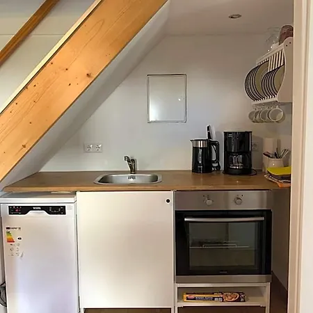 Apartment Im Fachwerkhaeuschen Naehe Edersee Mit 2 Schlafzimmern, Terrasse, Parkplatz - 1 *