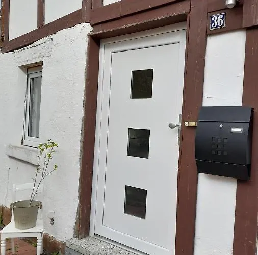 Einfache Monteurswohnung Am Ederseeradweg Mit 2 Schlafzimmern, Terrasse, Parkplatz - 1 アパート ヴァルデック