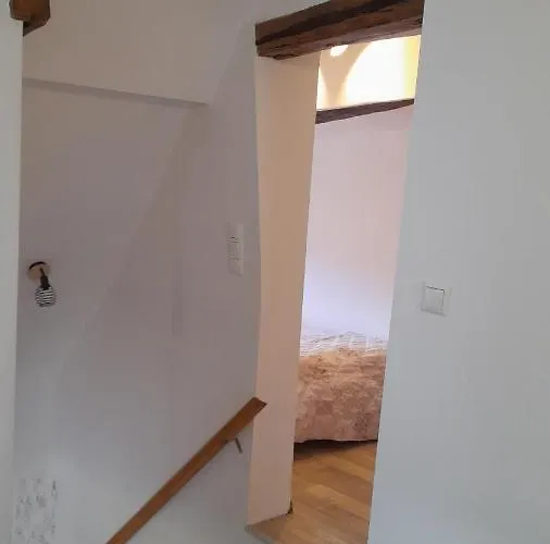 Einfache Monteurswohnung Am Ederseeradweg Mit 2 Schlafzimmern, Terrasse, Parkplatz - 1 アパート *