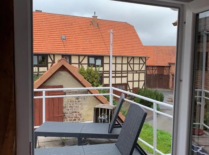 Einfache Monteurswohnung Am Ederseeradweg Mit 2 Schlafzimmern, Terrasse, Parkplatz - 1 アパート *